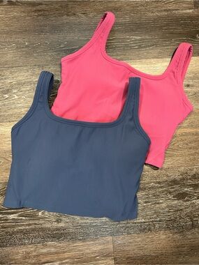 Set of 2 Women’s Ribbed Longline Top/sports bra - Pink and Blue